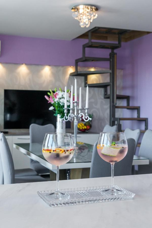 Summer Orchid - Spacious Duplex By The Beach & Ps5 Stobreč Eksteriør bilde